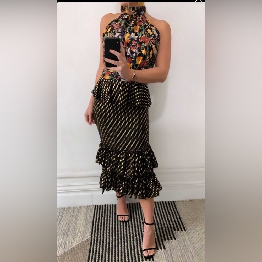 Floral / Gold & Black Dress